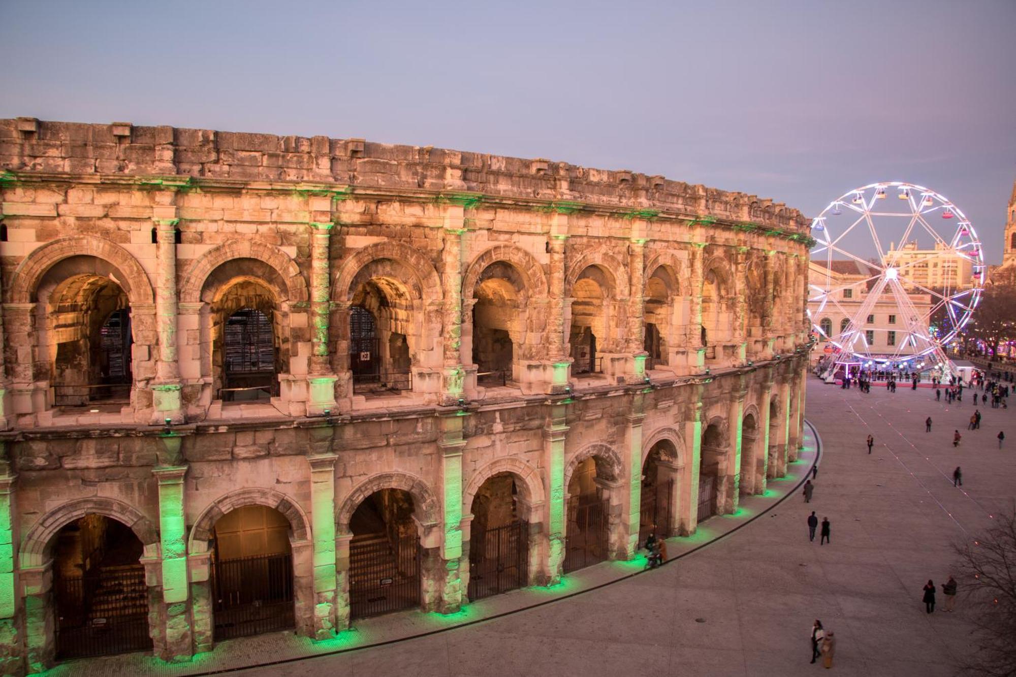 شقة Nimes Centre - A 5 Minutes Des Arenes المظهر الخارجي الصورة